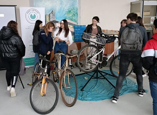 atelier vélo pour les éco-délégués du lycée
